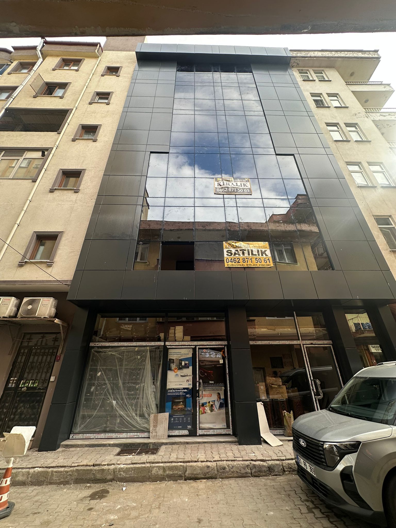 MABEL GAYRİMENKUL/ BEŞİKDÜZÜ/ ÇARŞI İÇİ SATILIK KOMPLE BİNA